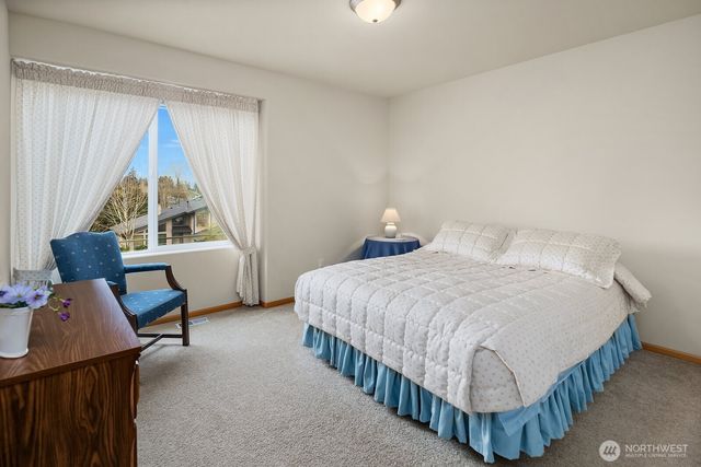 21422 112th Avenue SE, Kent, WA 98031