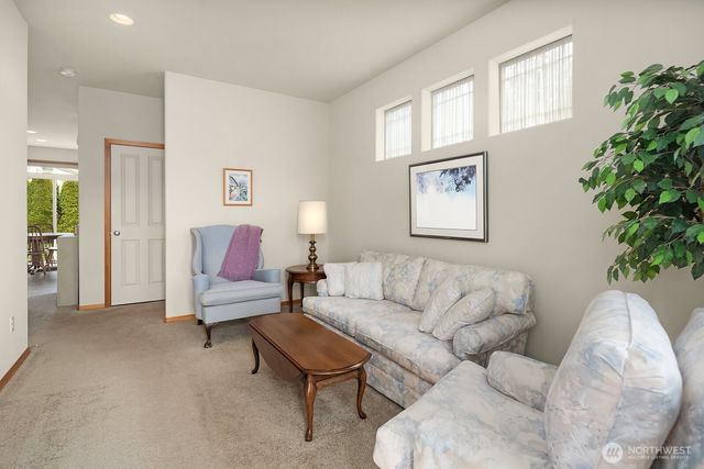 21422 112th Avenue SE, Kent, WA 98031