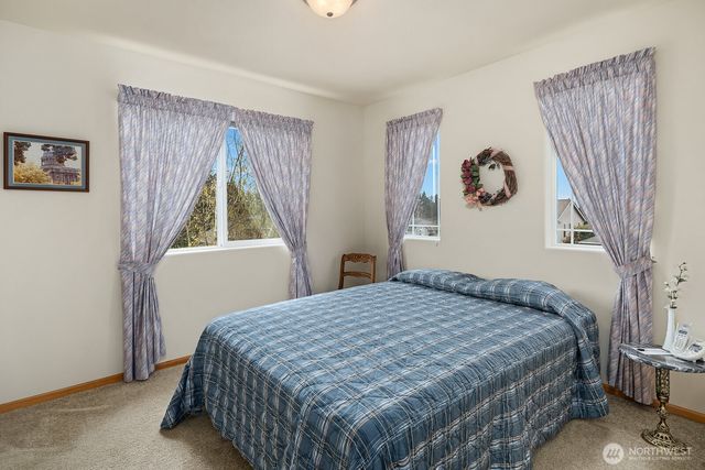 21422 112th Avenue SE, Kent, WA 98031