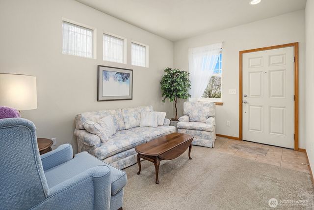 21422 112th Avenue SE, Kent, WA 98031