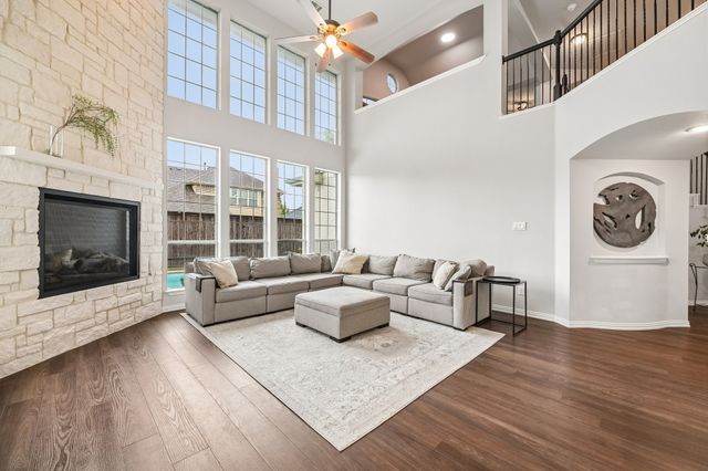 4309 Palmer Drive, Mansfield, TX 76063