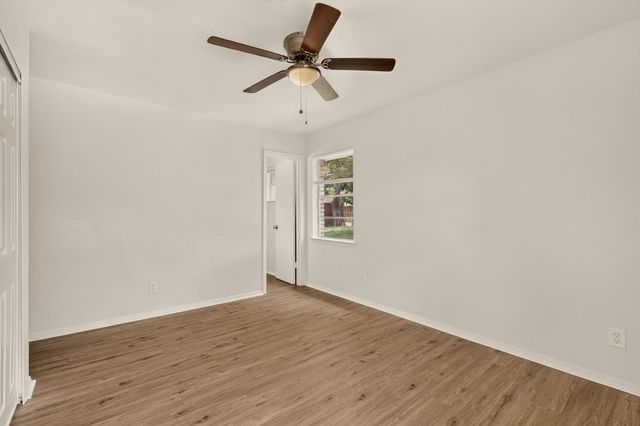 802 Wisteria Way, Richardson, TX 75080