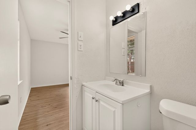 802 Wisteria Way, Richardson, TX 75080