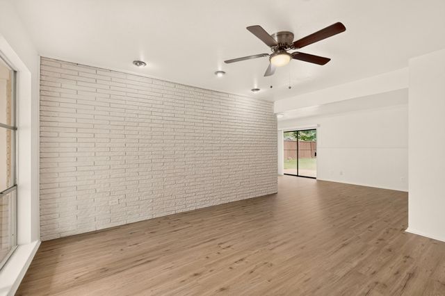 802 Wisteria Way, Richardson, TX 75080