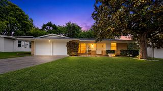 802 Wisteria Way, Richardson, TX 75080