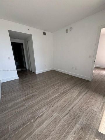 121 NE 34th St 1503, Miami, FL 33137