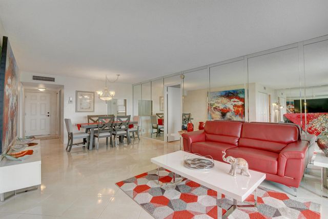 5301 NW 2nd Avenue Ph-G, Boca Raton, FL 33487