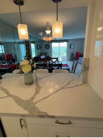 5301 NW 2nd Avenue Ph-G, Boca Raton, FL 33487