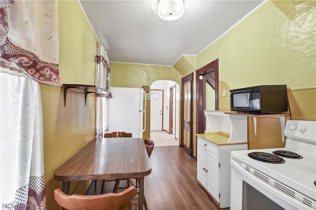 7005 Park Avenue, Cleveland, OH 44105