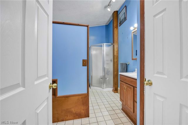 7005 Park Avenue, Cleveland, OH 44105