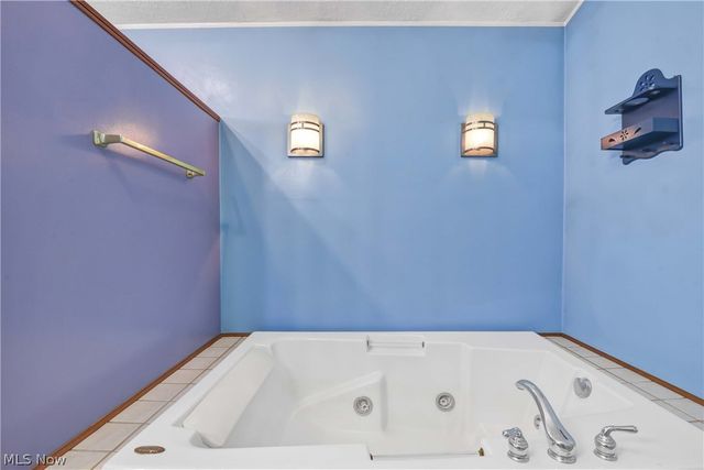 7005 Park Avenue, Cleveland, OH 44105