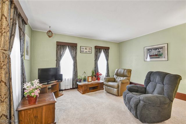 7005 Park Avenue, Cleveland, OH 44105