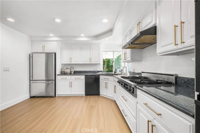 11269 Primrose Avenue, Fountain Valley, CA 92708