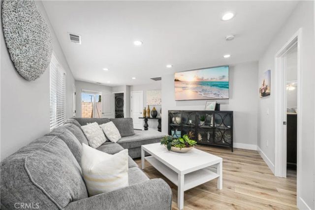 11269 Primrose Avenue, Fountain Valley, CA 92708