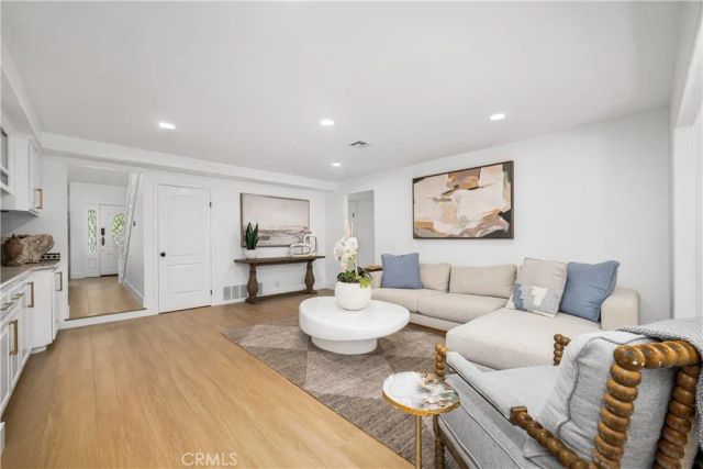 11269 Primrose Avenue, Fountain Valley, CA 92708