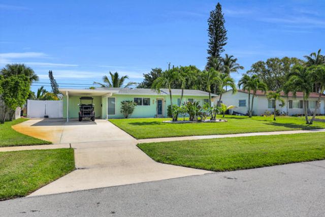 804 N Cinnamon Road, North Palm Beach, FL 33408