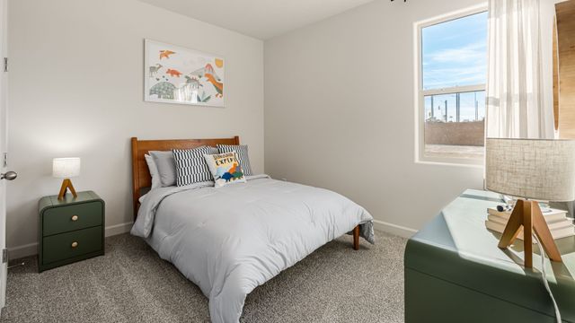 4233 Via De Ventura, Santa Fe, NM 87507