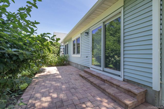 32 Chippendale Drive, Mount Sinai, NY 11766