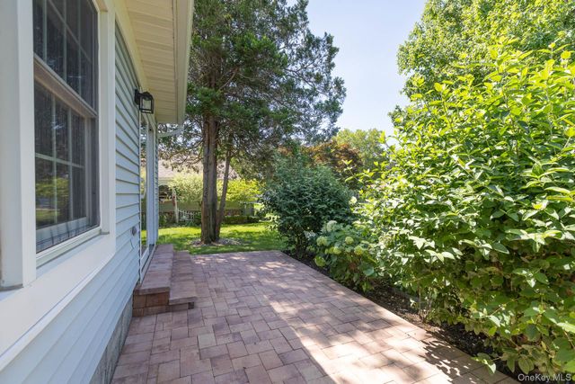 32 Chippendale Drive, Mount Sinai, NY 11766