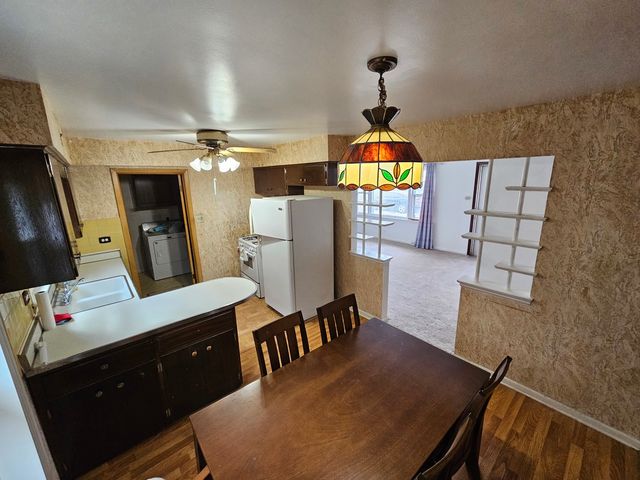 8500 Parkside Avenue, Burbank, IL 60459