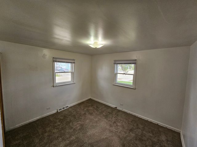 8500 Parkside Avenue, Burbank, IL 60459