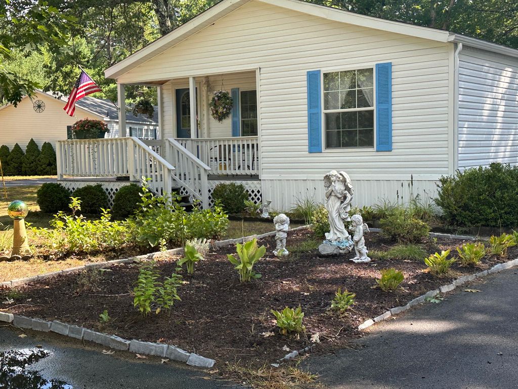 17 Chickadee Drive, Alfred, ME 04002 — exterior