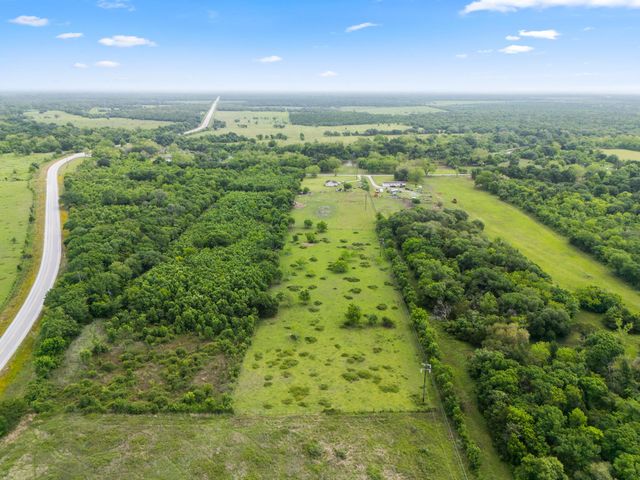 250 County Road 275, Cedar Lake, TX 77414