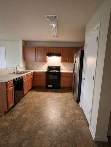250 County Road 275, Cedar Lake, TX 77414