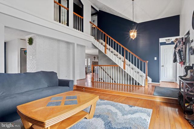 15500 LAUREL RIDGE RD, Dumfries, VA 22025