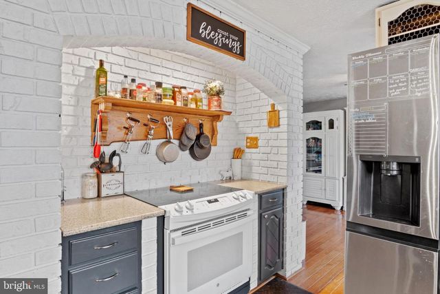 15500 LAUREL RIDGE RD, Dumfries, VA 22025