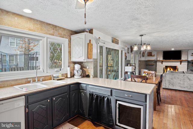 15500 LAUREL RIDGE RD, Dumfries, VA 22025