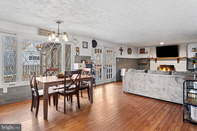 15500 LAUREL RIDGE RD, Dumfries, VA 22025