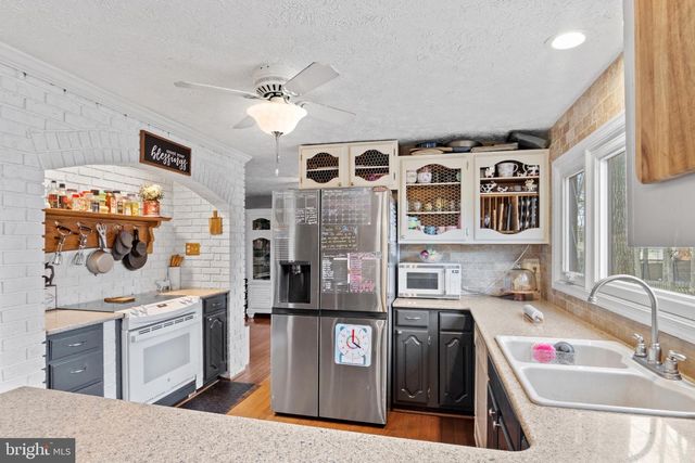 15500 LAUREL RIDGE RD, Dumfries, VA 22025