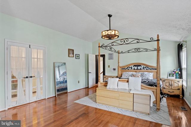 15500 LAUREL RIDGE RD, Dumfries, VA 22025