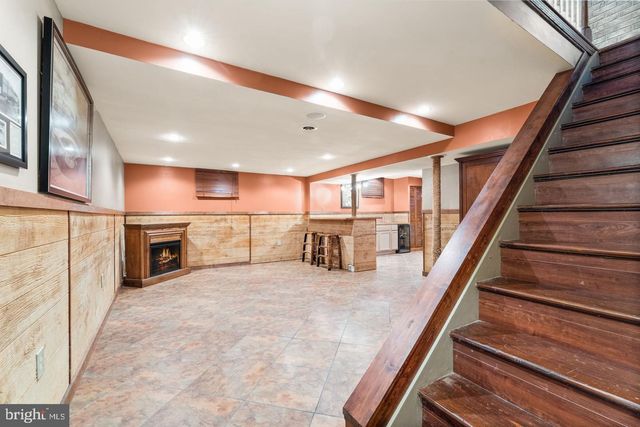 15500 LAUREL RIDGE RD, Dumfries, VA 22025