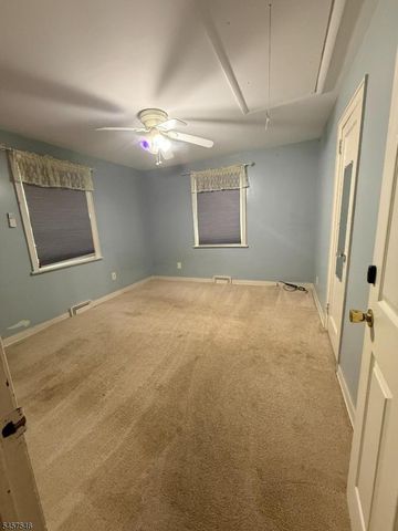 10 Arcata Ln, West Milford Twp., NJ 07480