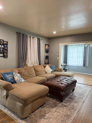 10 Arcata Ln, West Milford Twp., NJ 07480
