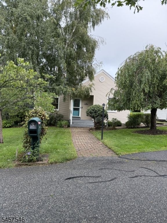 10 Arcata Ln, West Milford Twp., NJ 07480 — photo 2