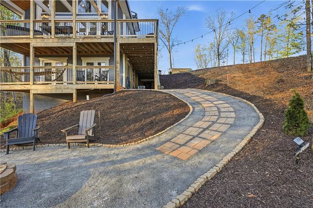 84 Ridge Line Trail, Ellijay, GA 30540