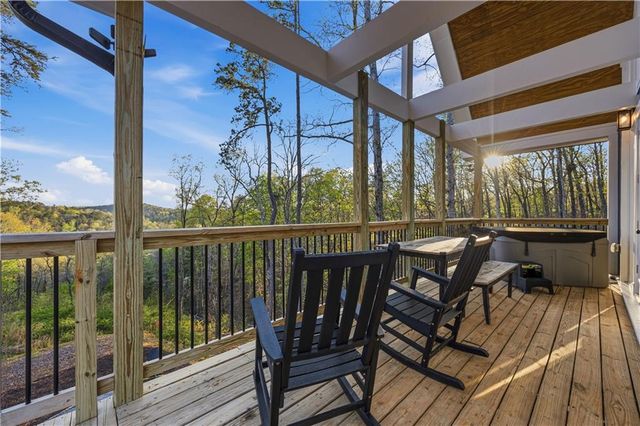 84 Ridge Line Trail, Ellijay, GA 30540