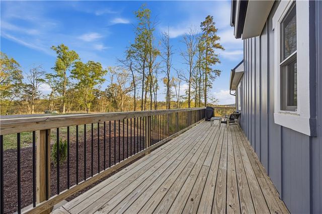 84 Ridge Line Trail, Ellijay, GA 30540