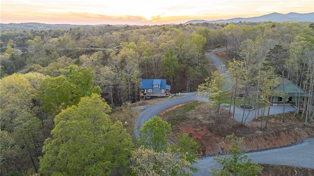 84 Ridge Line Trail, Ellijay, GA 30540