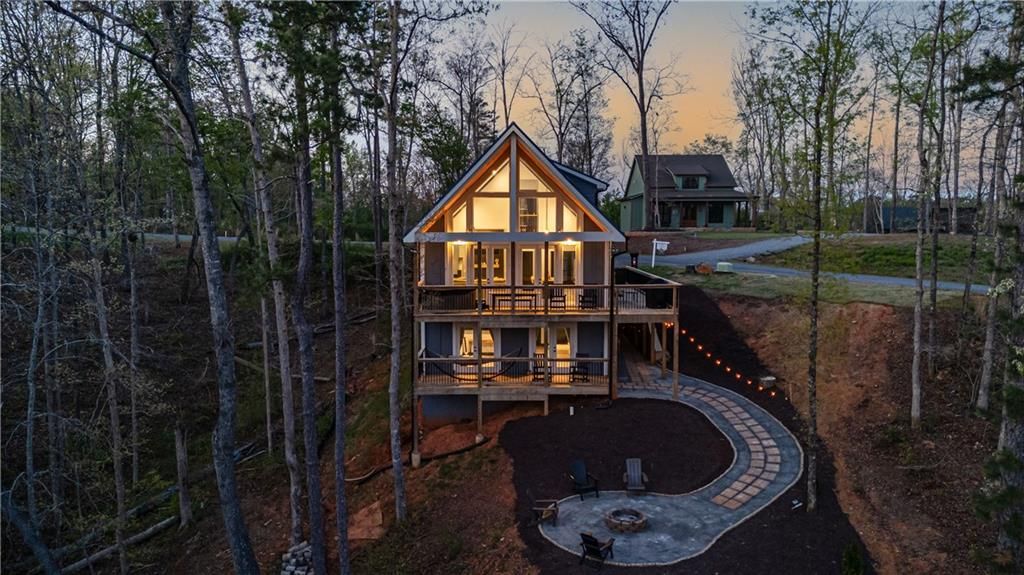 84 Ridge Line Trail, Ellijay, GA 30540