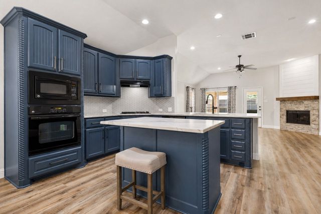 1401 Enchanted Rock Trail, Mckinney, TX 75072