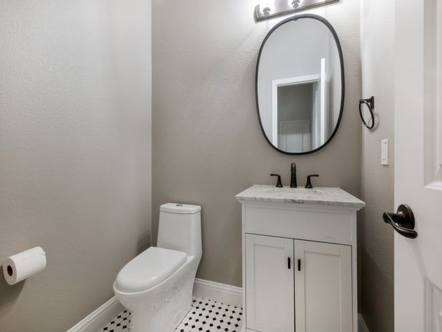 1401 Enchanted Rock Trail, Mckinney, TX 75072