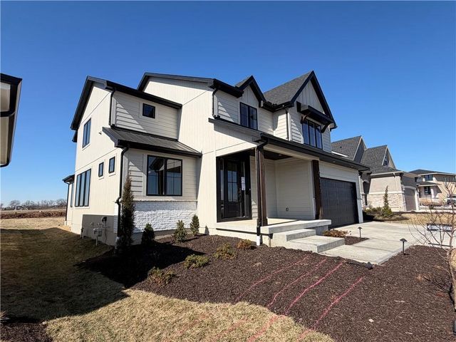 16212 S Twilight Lane, Olathe, KS 66062