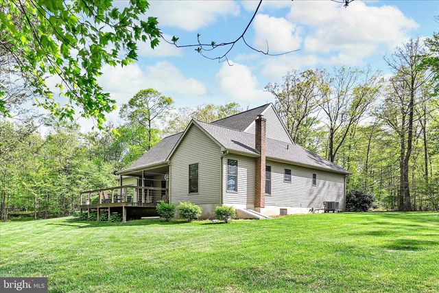 25 CHURCH LN, Jonestown, PA 17038
