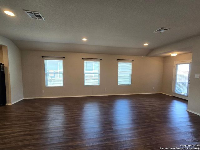 1792 HEATHER GLEN DR, New Braunfels, TX 78130
