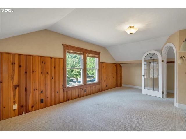 1970 MAPLE Ave Ne, Salem, OR 97301