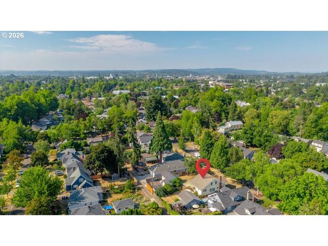 1970 MAPLE Ave Ne, Salem, OR 97301